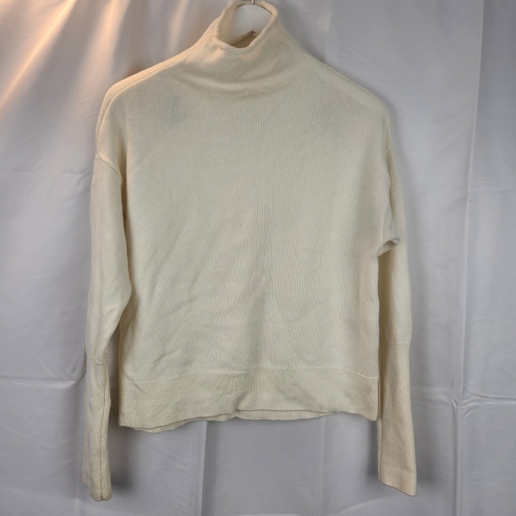Aritzia Wilfred Cyprie current season sweater size L in EUC - Picture 6 of 13